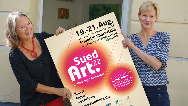 Antje C. Gerdts  und Sabine schnell freuen sich auf die SuedArt in der Friedrich-Ebert-Halle. | Foto. ein