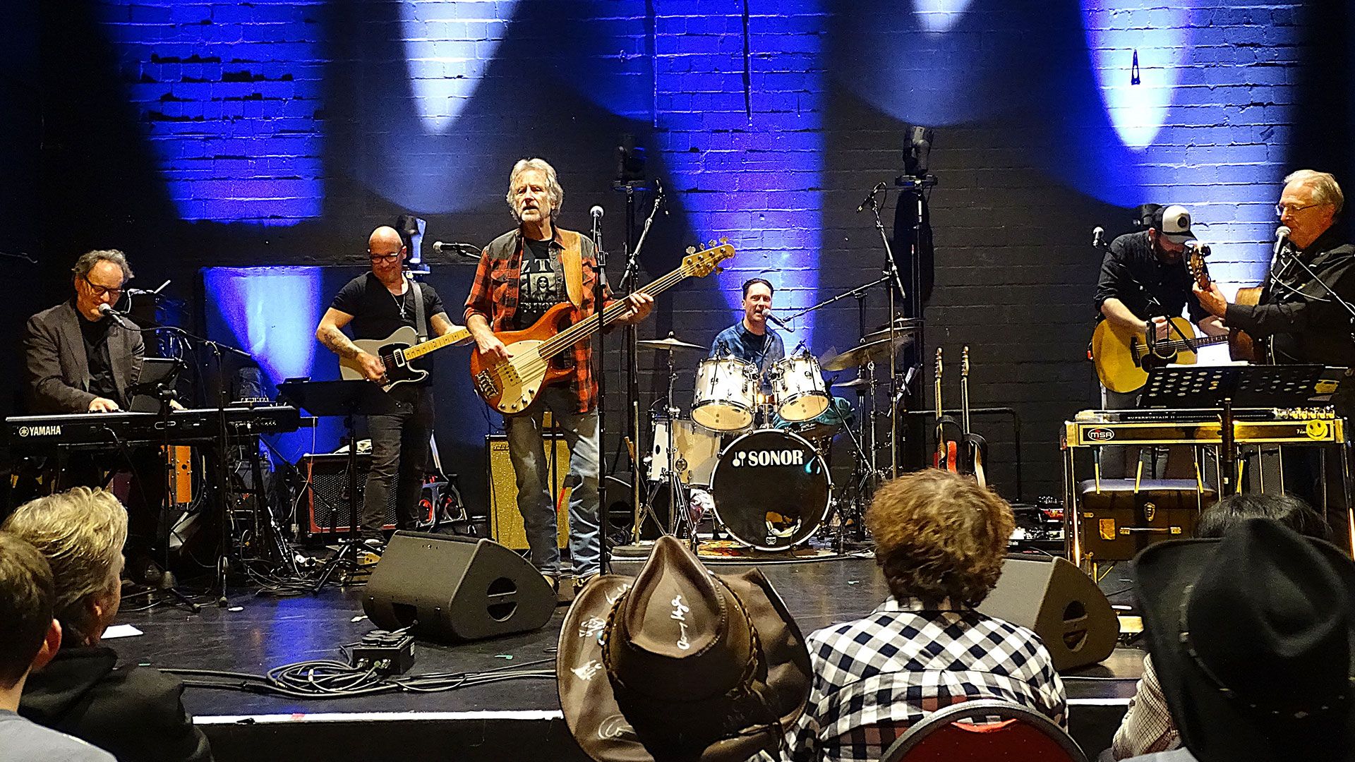 Noch einmal kamen die Truck-Stop-Musiker ins Studio Maschen nach Seevetal. | Foto: Ilka Teschner