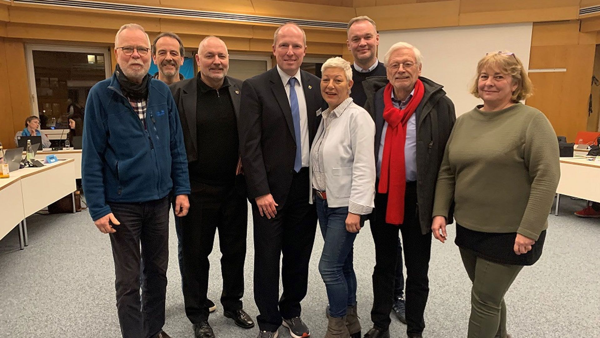 Die Gemeinde Neu Wulmstorf wird Mitglied in der Bürger-Solarkraftwerke Rosengarten eG zu werden und vier Genossenschaftsanteile zu erwerben. | Foto: ein