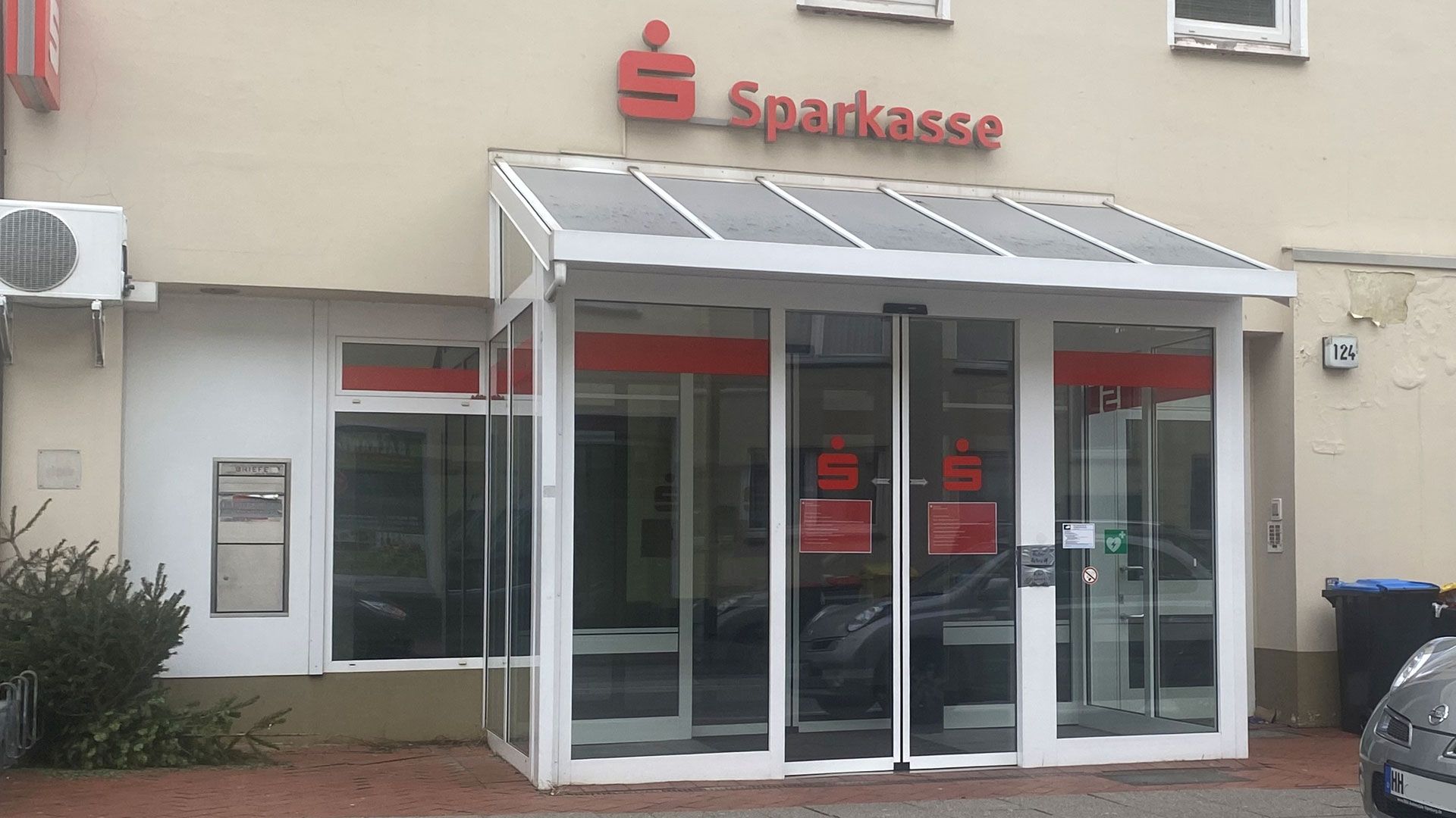 Der SB-Standort der Sparkasse Harburg-Buxtehude in der Eißendorfer Straße wurde zum Jahresbeginn geschlossen. | Foto.: Niels Kreller