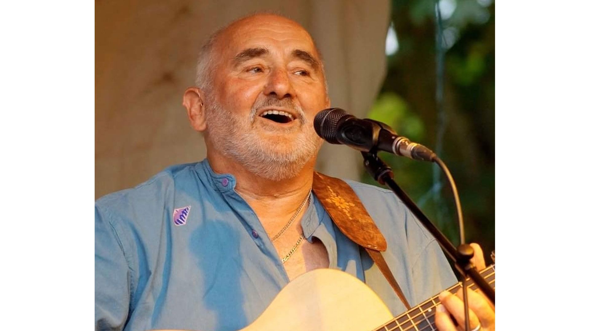. Mike Silvers Stimme ist unglaublich klar und warm, sein Gesang kommt mit großer Leichtigkeit direkt aus dem Herzen. | Foto: Mike Silver/Michael Papendieck
