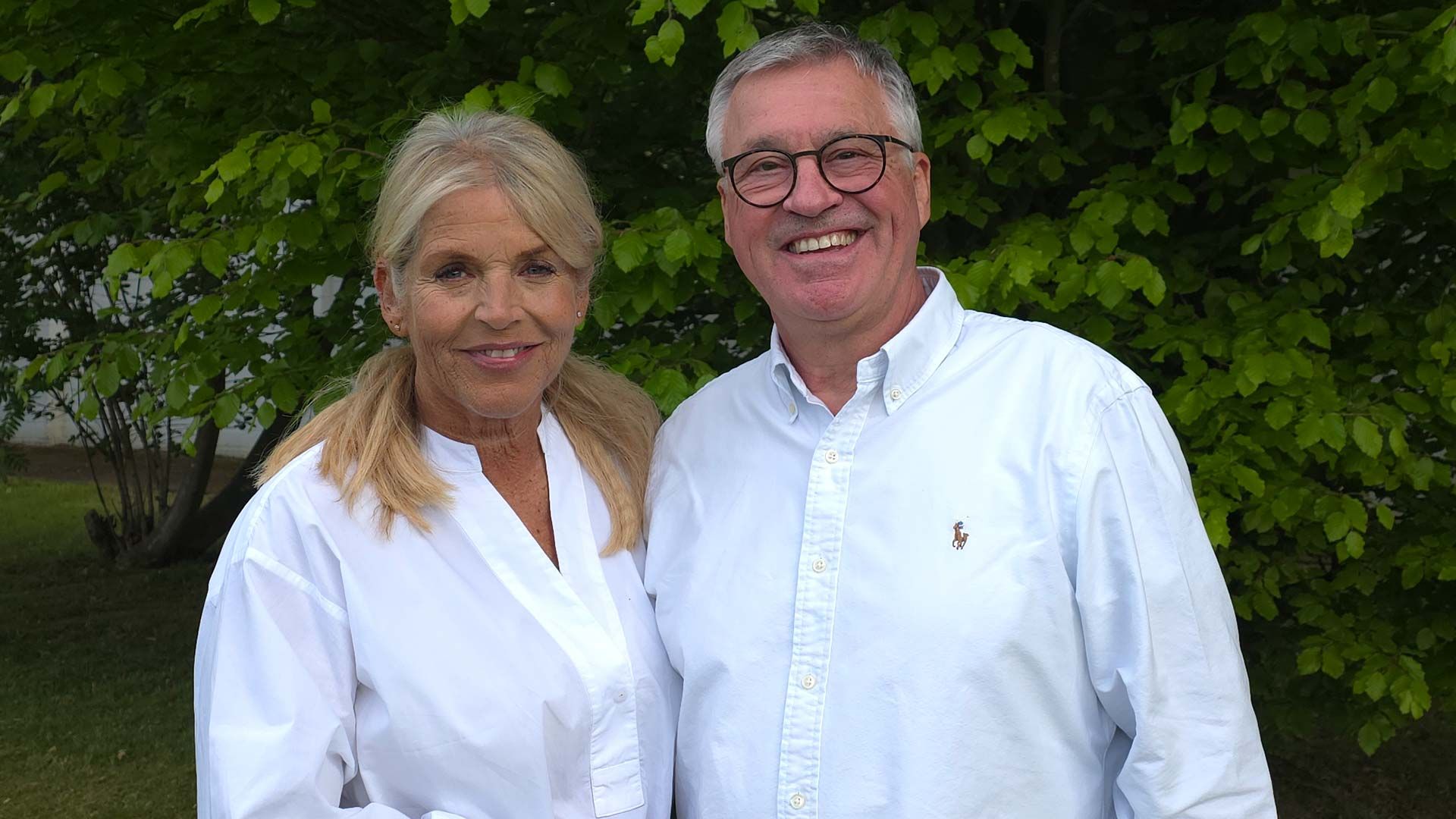 Andreas Kuhlmann freut sich mit seiner Königin und Christine auf das kommende Schützenfest in Eckel. Foto: ein
