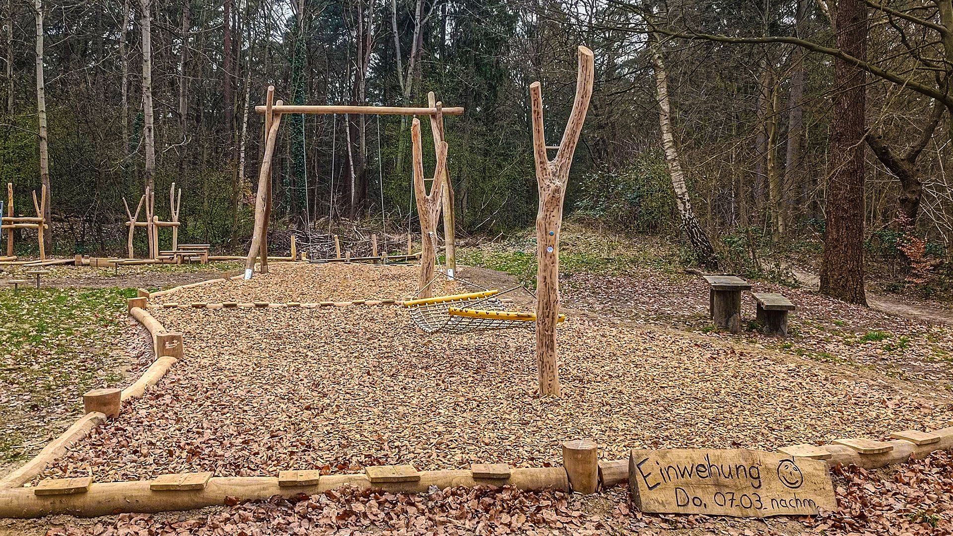 Am Donnerstag wurde der Kinderspielplatz Vahrenwinkelweg eingeweiht. | Foto: Niels Kreller