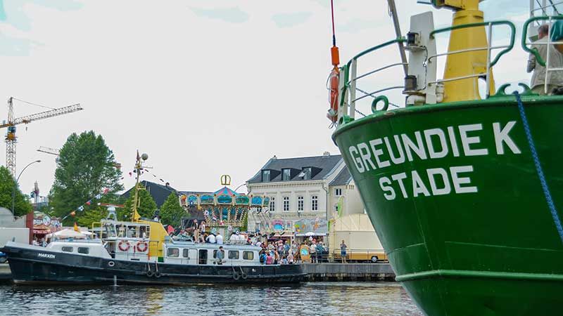 Nach den sintflutartigen Regenfällen am Freitag steigerte sich das Binnenhafenfest bis zum Höhepunkt am Sonntag. | Foto: Niels Kreller