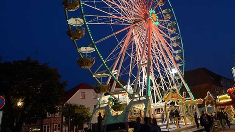 Ein volles Programm erwartet die Besucher des Buxtehuder Altstadtfestes. | Foto: Niels Kreller