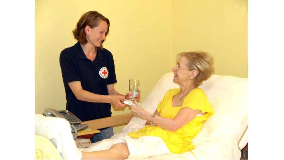 Die ambulante Pflege ist Thema beim Info-Abend des DRK Harburg am Mittwoch, 11. Oktober. | Foto: ein