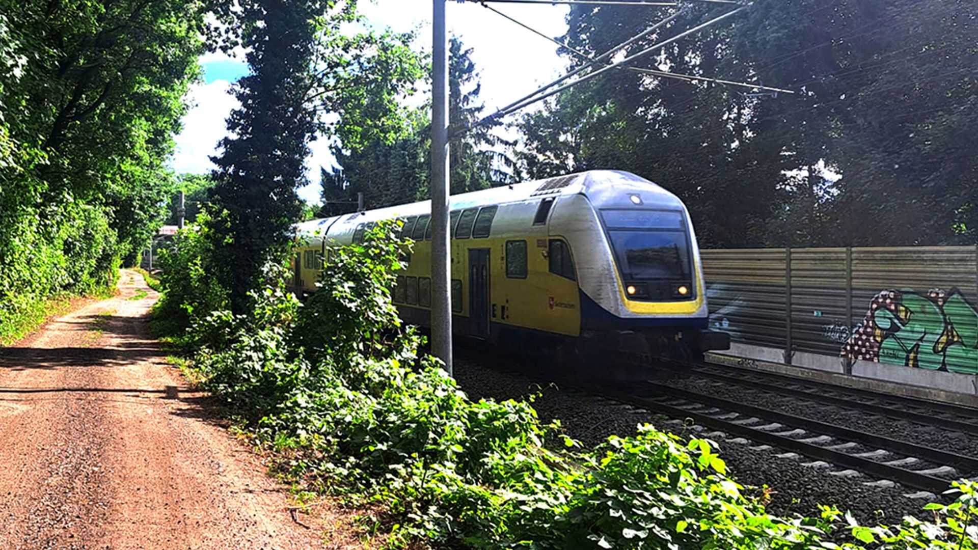 Das soll die neue Zufahrt für Vossloh werden. Foto: Langner