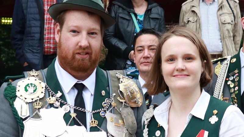 S.M. Florian Koch „Der Brummifahrer“ und seine Königin Claudia. | Foto: ein