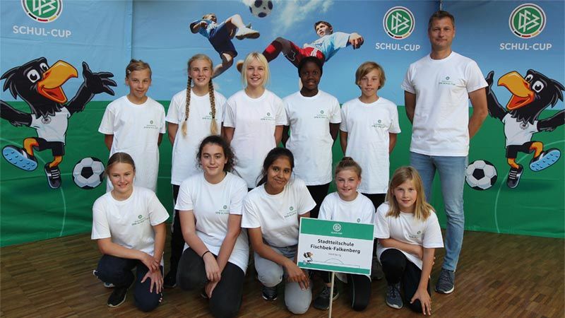 Der Fußball-Nachwuchs der Stadtteilschule (StS) Fischbek-Falkenberg beim DFB-Cup in Bad Blankenburg. | Foto: ein/ DFB