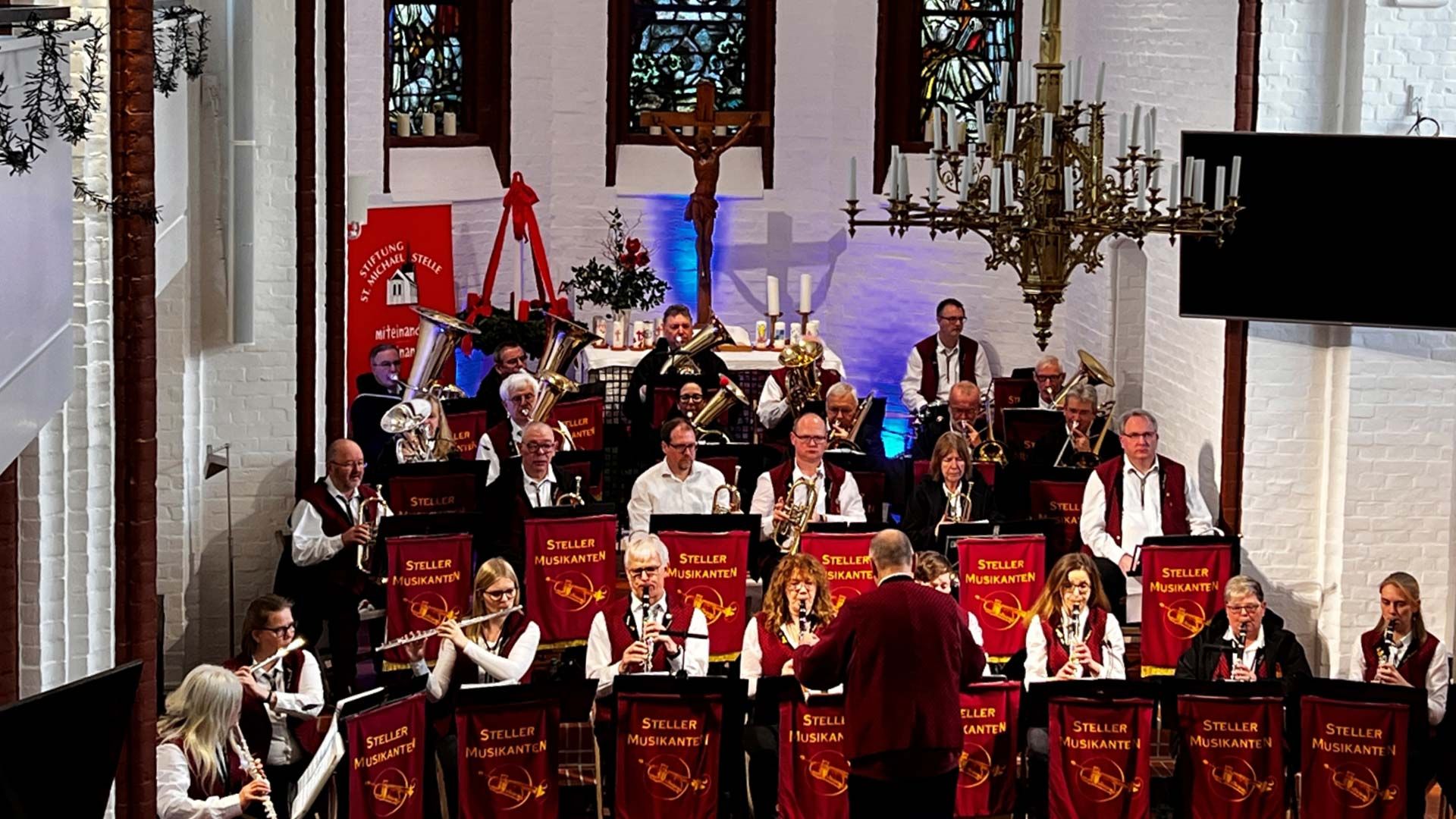 Weihnachtskonzert der  Steller Musikanten in der Kirche St. Michael. Foto: ein
