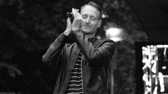 Am Samstag ist der Buchholzer Musiker Franz Josef via Live Stream zu sehen und zu hören. | Foto: Ingo Kupke