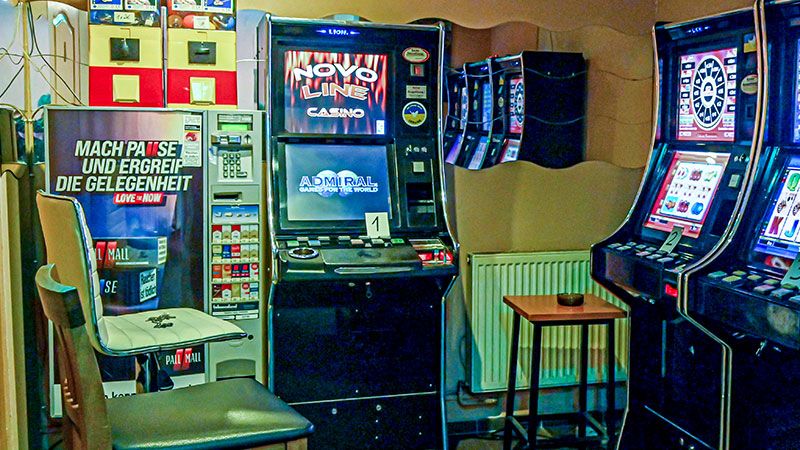 Bei einer Routinekontrolle entdeckte die Polizei in einem Kulturverein in Heimfeld mehrere illegale Spielautomaten. | Foto: HamburgNews
