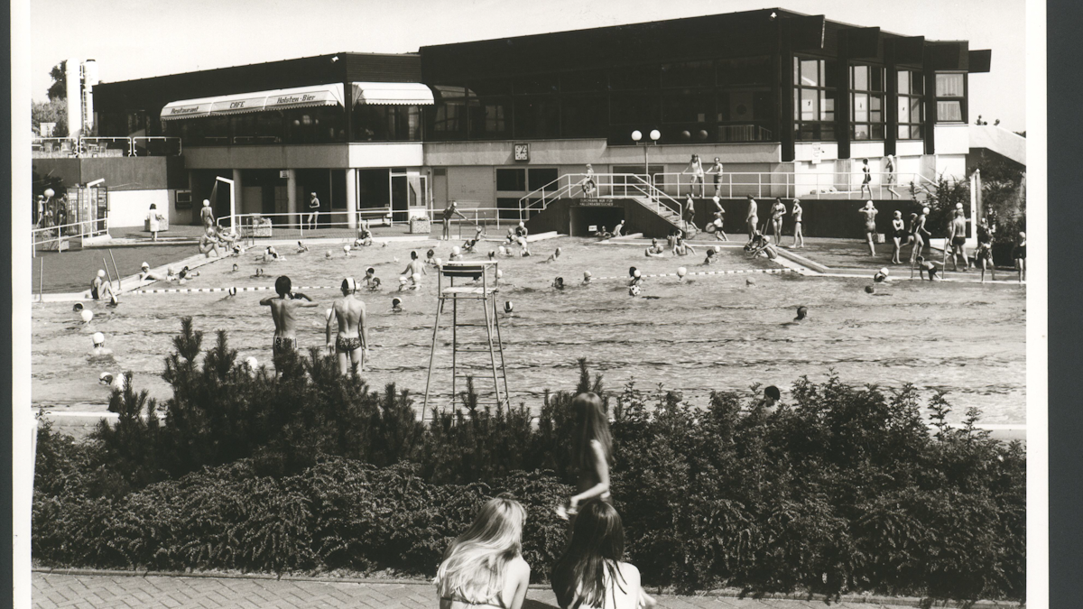 Das Hallen- und Freibad Hittfeld feiert 50-jähriges Bestehen. Foto. Freilichtmuseum am Kiekeberg