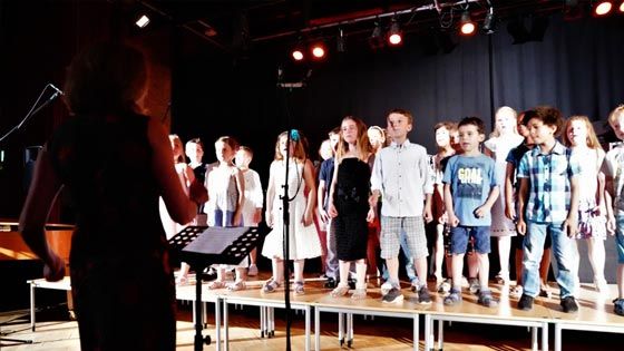 Am Dienstag findet das traditionelle Weihnachtsliedersingen der  Stadtteilschule Fischbek-Falkenberg statt.