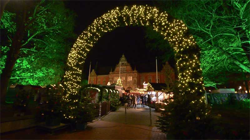 Der Harburger Weihnachtsmarkt lockt in diesem Jahr mit viel liebgewonnenem, aber auch tollen neuen Aktionen. | Foto: Niels Kreller