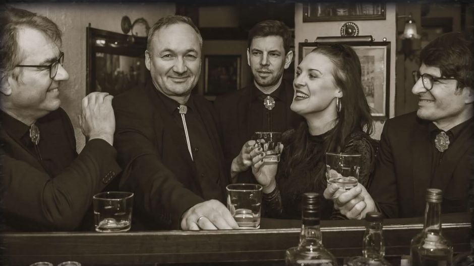 Sie spielen die Musik von Johnny Cash: Die Musiker von The LineWalkers. Foto: ein