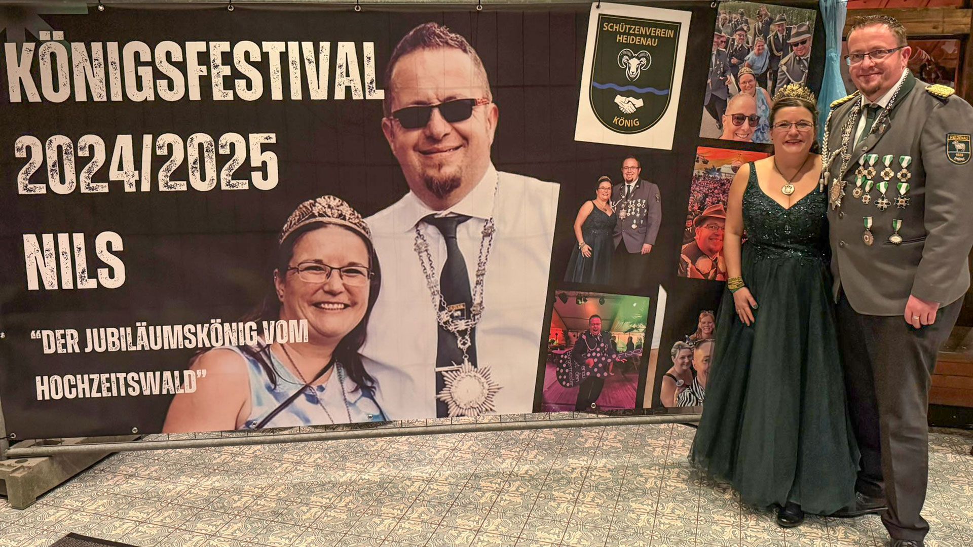 Heidenaus Majestät „Nils Fauerbach, der Jubiläumskönig vom Hochzeitswald“ und seine Königin Melanie begrüßten die Gäste des Königsballs im Heidenauer Hof. | Foto: ein