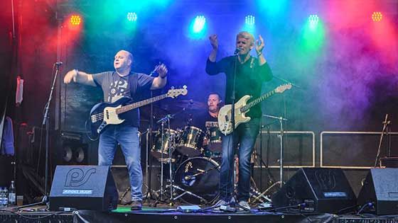 Zum Abschluss spielten Querbreit beim HTB-Rockt!-Konzert. | Foto: Jürgen Wittholt