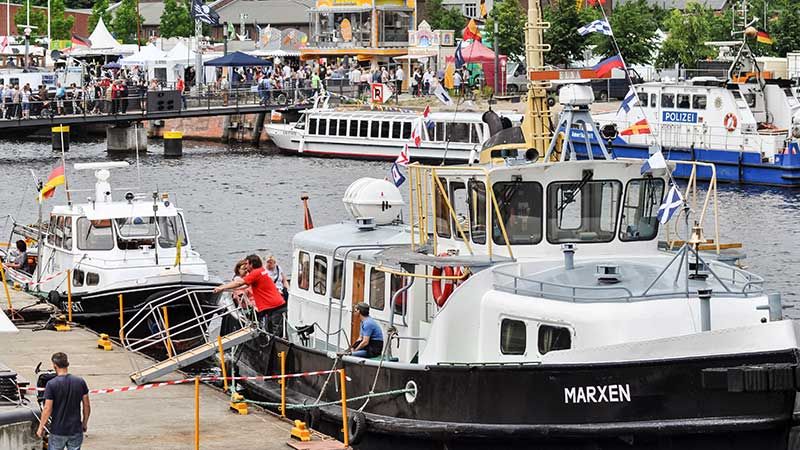 Am Wochenende steigt nach zwei Jahren Pause wieder das Harburger Binnenhafenfest. | Foto: Niels Kreller