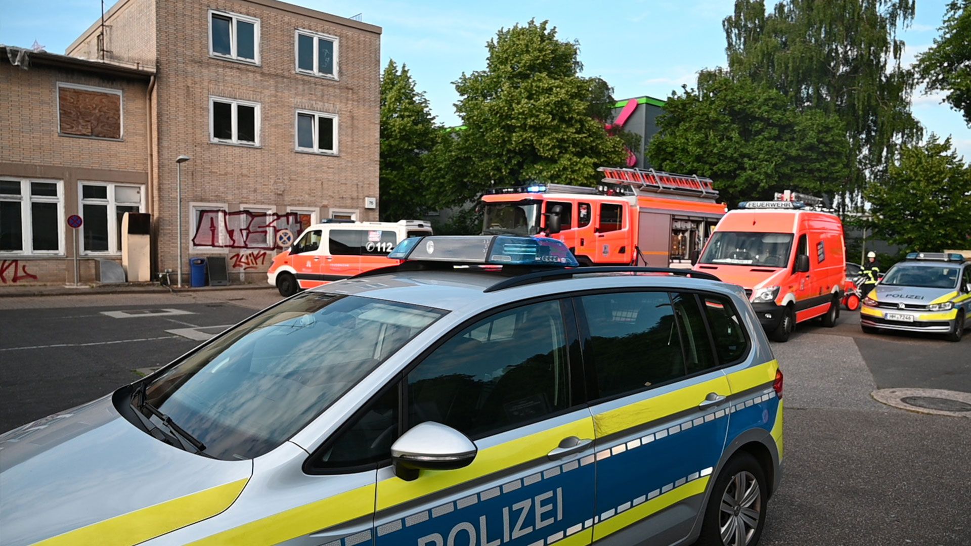 In diesem Abbruchhaus an der Buxtehuder Straße gab es wierder ein Feuer. | Foto: Lenthe-Medien/Reimer