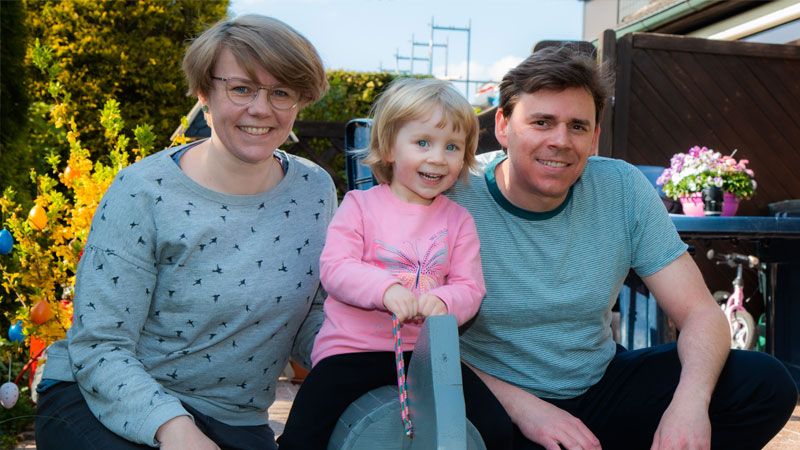 Freuen sich aufs Stadtradeln: Annika Hagen, Charlotte und Martin Kirchner. | Foto: Helms