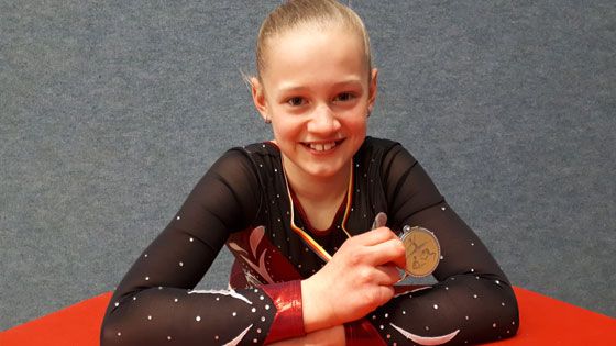 Bezirksmeisterin Lea Pauline Scholz, 13, gehört zu den hoffnungsvollsten Talenten im Leistungsstützpunkt des TSV Buchholz 08. Außer dem Meistertitel im olympischen Vierkampf gewann die Gymnasiastin zudem die Goldmedaille am Schwebebalken. | Foto: TSV 08, M. Scholz