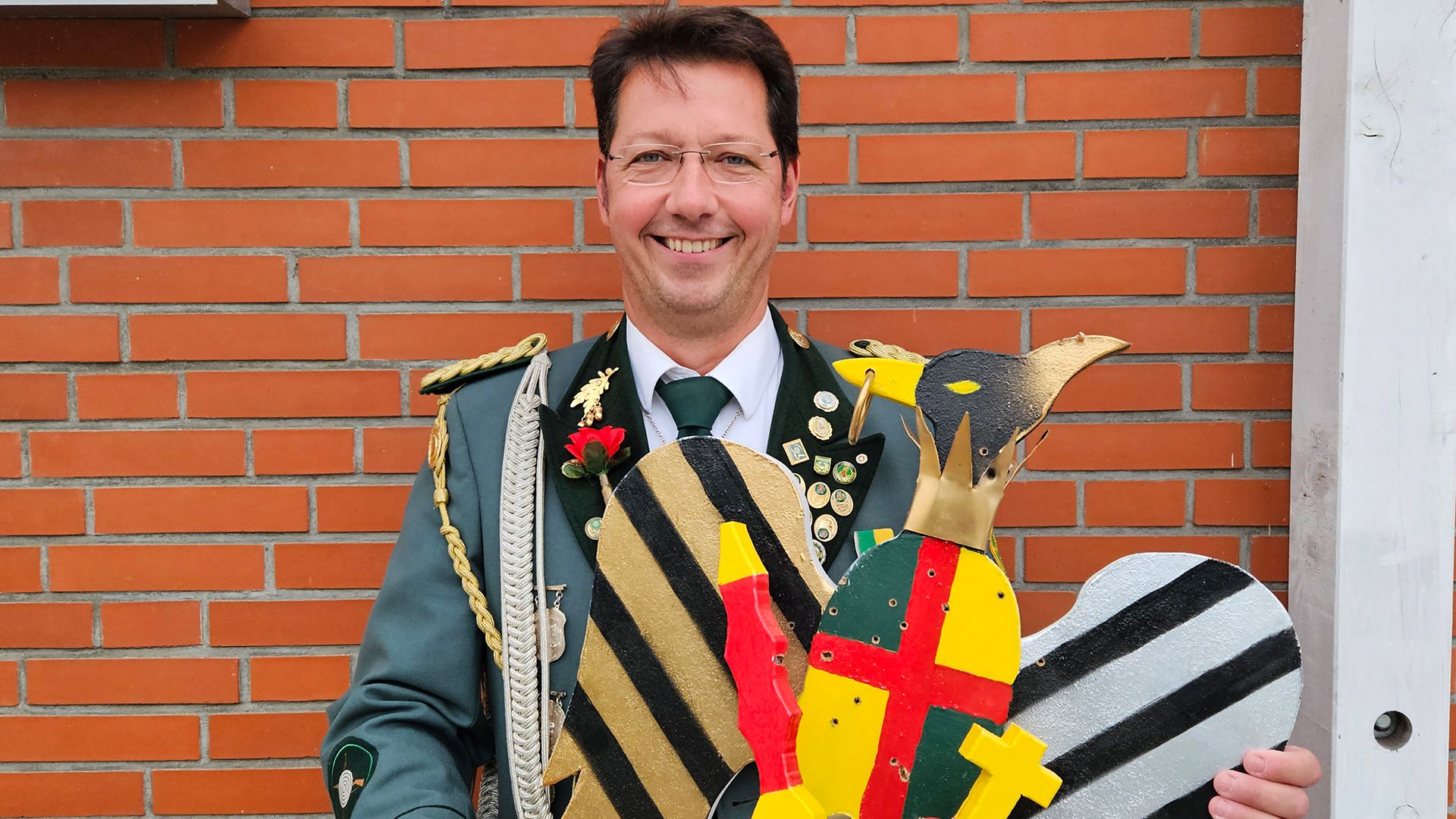 Arne Vaubel ist neuer König der Könige der Vahrendorfer Schützen. | Foto: ein