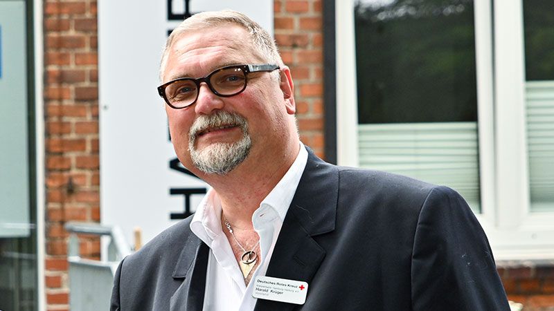 Vorstand Harald Krüger wurde vom Präsidenten des Harburger DRK Kreisverbandes von seinen Pflichten enthoben.  | Foto: Niels Kreller