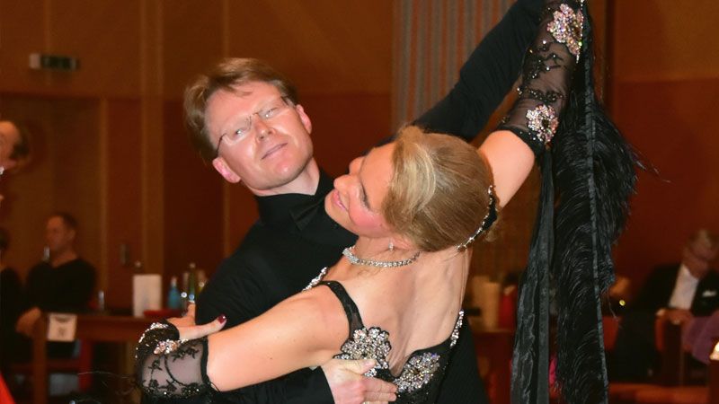 Inga und Torsten Andresen von der Tanzsport-Abteilung (TSA) im TSV Stelle waren beim Turnierwochenende „Die Ostsee tanzt“  erfolgreich. | Foto: Butenschön
