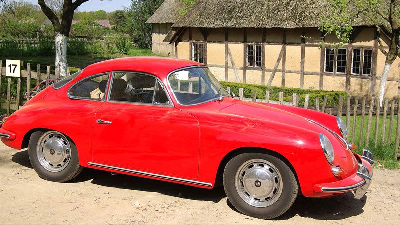 Am Sonntag, 18. Juni, dreht sich von in der Zeit von 10 bis 18 Uhr im Freilichtmuseum am Kiekeberg alles um Oldtimer. | Foto: FLMK