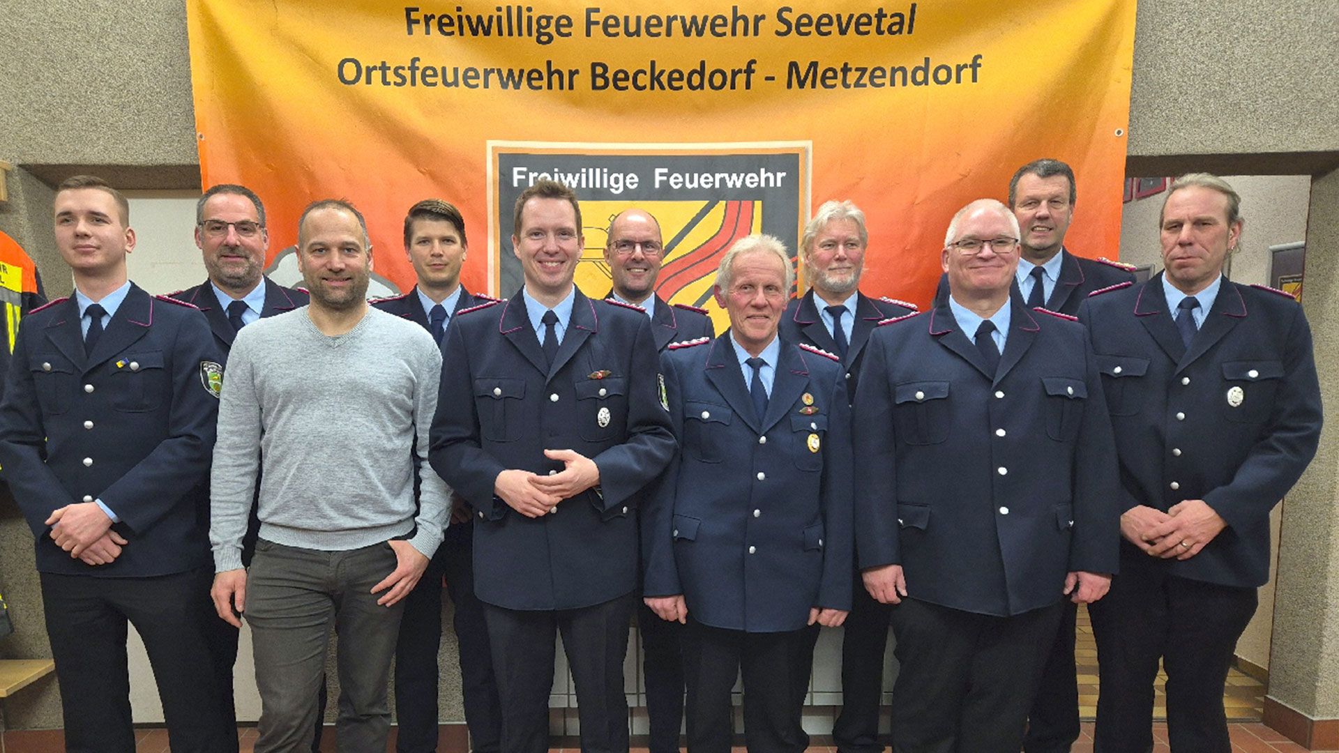 Von links: Ole Oppel, Christin Bruß, Jessica Werner, Moritz Junke, Maximilian Ludwig, Rainer Meyer, Christian Wohlers, Daniela Chmiel. |Foto: ein