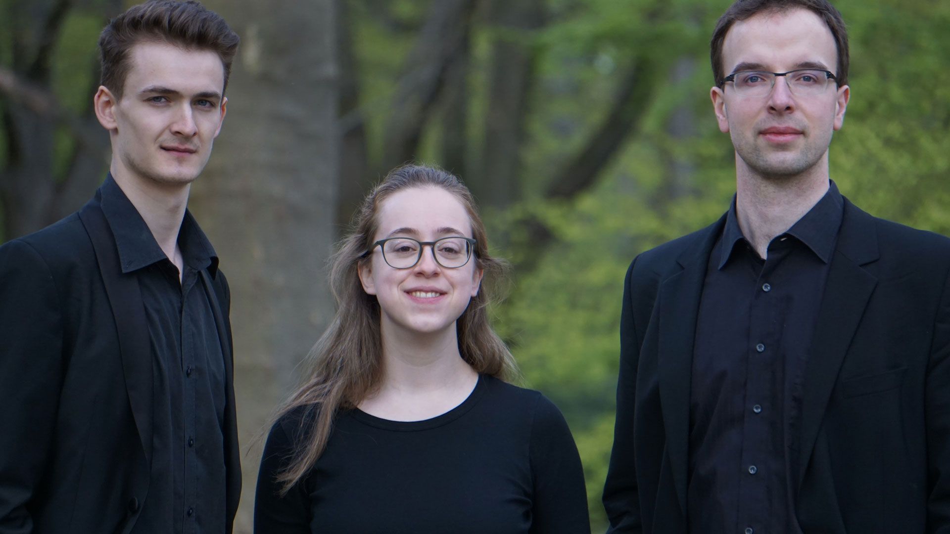 Das Trio Lilium spielt in der Friedrich-Ebert-Halle. | Foto: Sobhan Ghajar