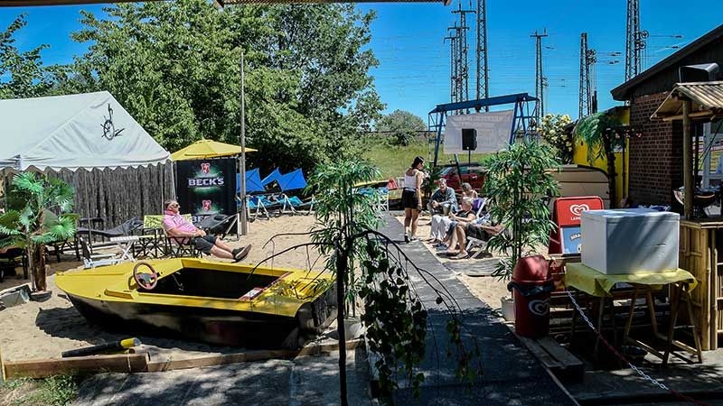 Die Beach-Club-lose Zeit in Harburg ist endlich vorbei! | Foto: Niels Kreller