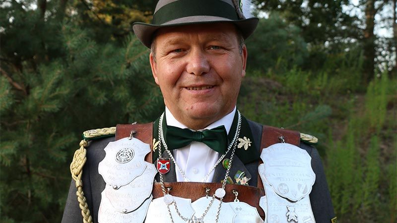 Rolf Hinze „der Traditionelle“ ist neuer Schützenkönig in Neu Wulmstorf. | Foto: ein