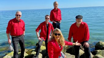 Gern gesehende Gäste im Dörphus Hörsten: Die Musiker der Band "Wattenläufer". Foto: Wattenläufer