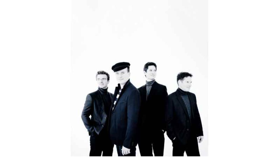 Daniel Behle, Star der diesjährigen Bayreuther Festspiele, und das Schnyder Trio | Foto: ein