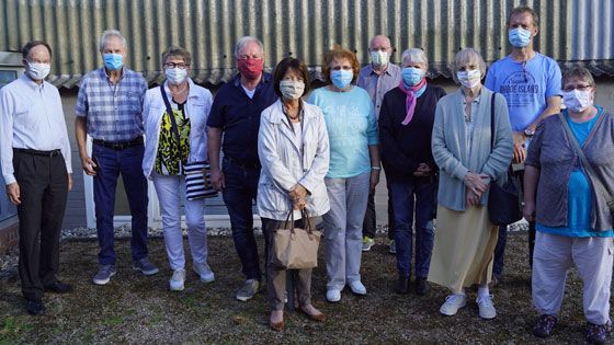 Die Ehrenamtlichen aus dem Johanniter-Besuchsdienst Buchholz und Seevetal besuchen nach der Coronapause wieder Senioren. | Foto: Johanniter