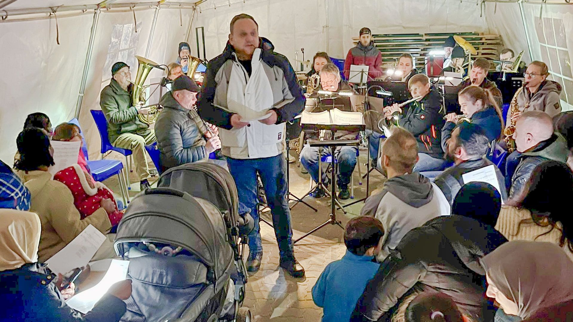 Fast 500 Menschen lauschten dem Weihnachtskonzert. | Foto: ein