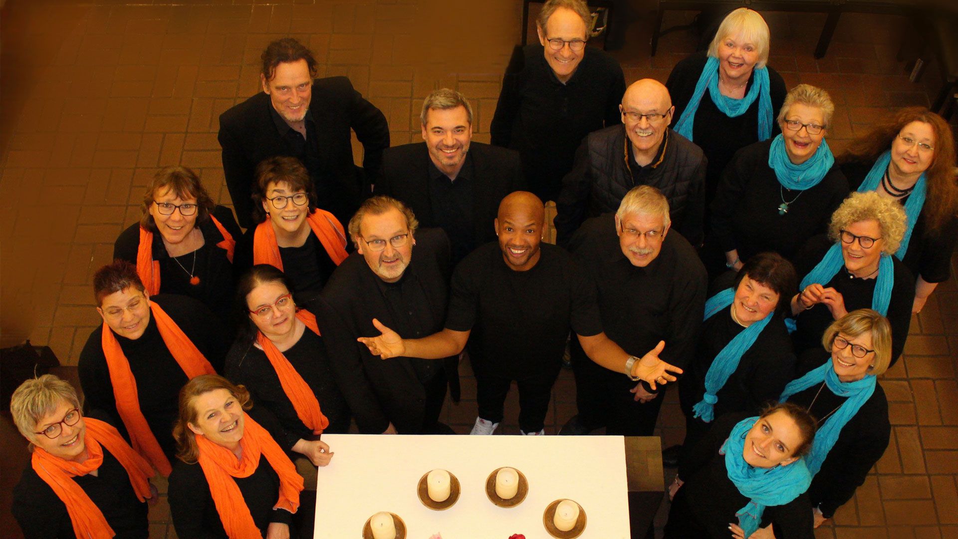 Der Harburger Gospelchor stellt bei Konzert den neuen Chorleiter Linda Rheretyane vor. | Foto: ein