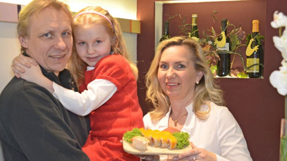 Familienbetrieb Sushi  for Friends bereitet immer frisch zu | (c) besser im blick - Deine Online-Zeitung mit Fotos, Pics, Events, Termine, Party, Pics, Artikeln, Berichten, Tipps, Gutscheinen für Harburg (Hamburg) Stadt und Land