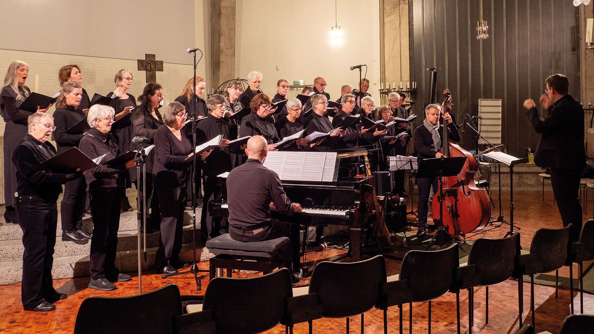 Der Kammerchor Nordheide gibt je ein Konzert in Tostedt und in Harburg. Foto: ein