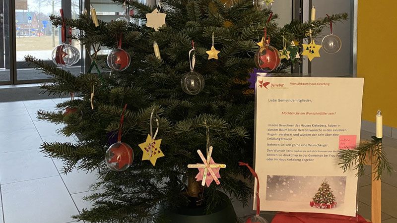 „Wunscherfüller“ sind in der Adventszeit im Rathaus der Gemeinde Rosengarten in Nenndorf sehr willkommen. | Foto: ein