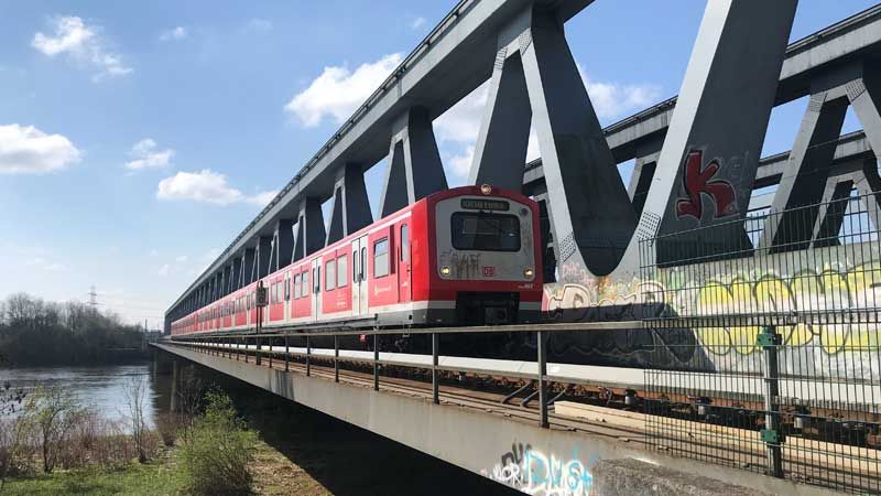 Wie marode sind die Süderelbbrücken wirklich? Das möchte die SPD in der Bezirksversammlung Harburg wissen. | Foto: News4HH/Lenthe