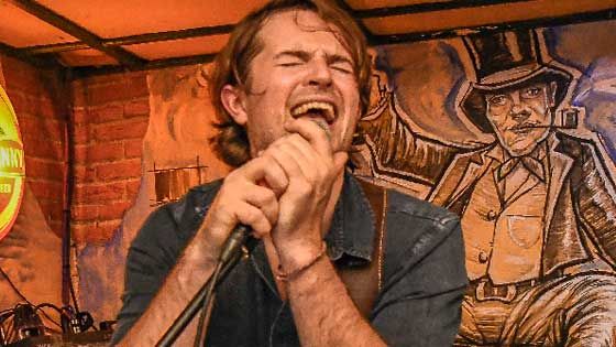 Im The Old Dubliner sorgte das Falke Trio für Pub-Feeling bei der SuedKultur Music Night. | Foto: Niels Kreller