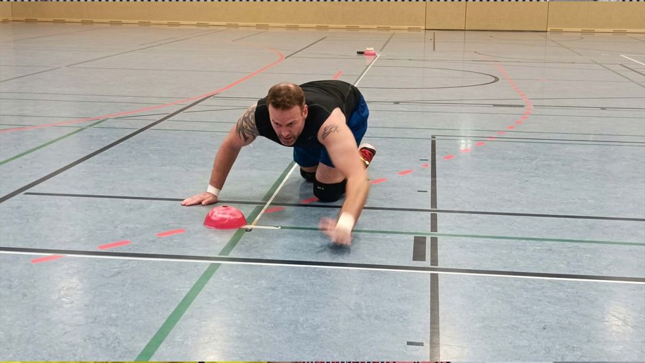 Erster Weltrekord geknackt: Karsten Geiger am Ziel der 10-Meter-Strecke. Foto: Niels Kreller