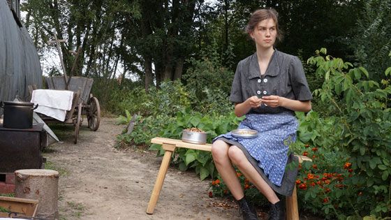 Kaffee aus Eicheln: Eine Darstellerin der Gelebten geschichte ziegt, wie es geht. | Foto: FLMK