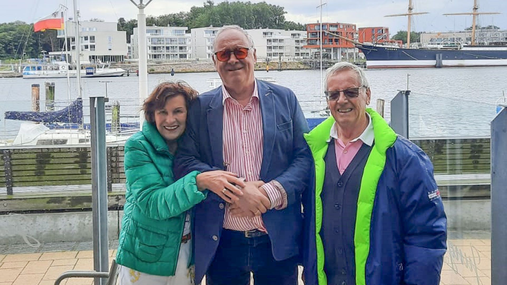 Werner Führer feiert seinen 80. Geburtstag heute mit Schwägerin Ilona Hörmann, der Zwillingsschwester seiner im vergangenen Jahr nach längerer Krankheit verstorbenen Frau Ingrid, und Schwager Manfred Hörmann in Travemünde und Timmendorfer Strand an der Ostsee. | Foto: ein