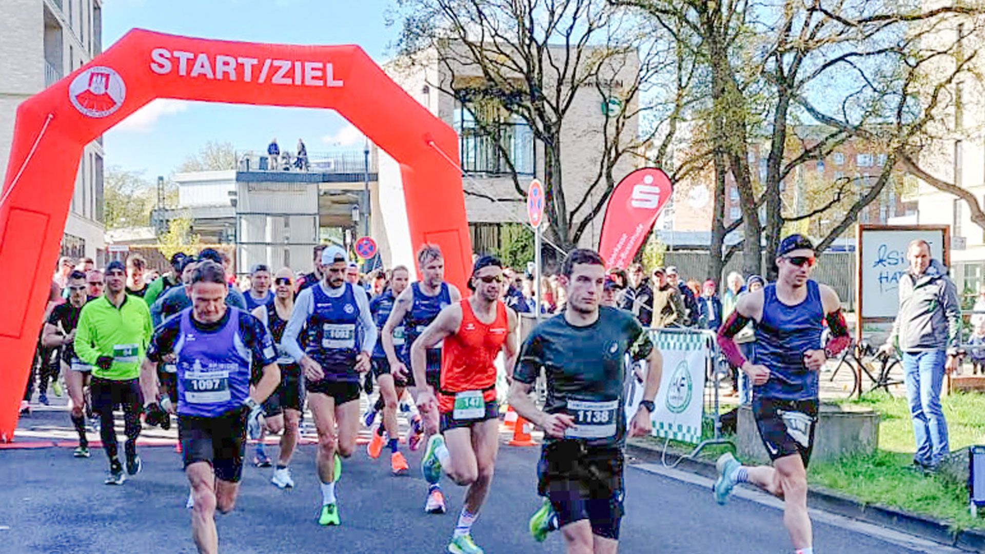 Die Anmeldezahlen beim HNT-Laufevent steigen und in diesem Jahr gab es eine neue Rekordzeit. | Foto: HNT