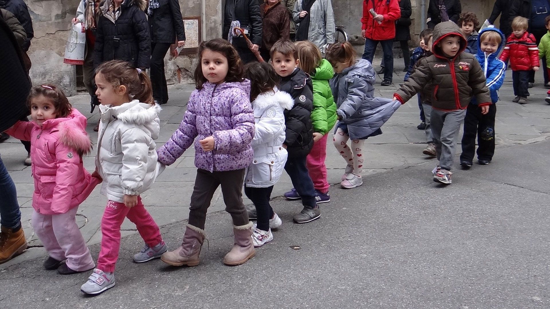 Die Kreisvolkshochschule Landkreis Harburg bietet in Kooperation mit den Trägern im Landkreis, die Schulbegleitungen einstellen einen neu konzipierten Lehrgang an. | Foto: ein
