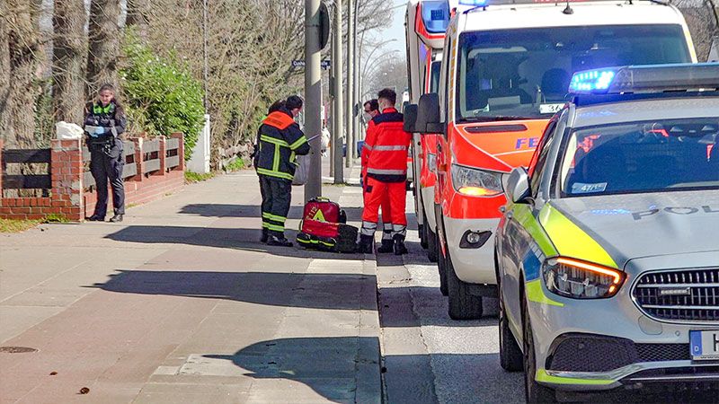 Am gestrigen Sonntagmittag kam es zu einem Messerangriff in der Cuxhavener Straße in Neugraben Fischbek zwischen zwei Betrunkenen. | Foto: HamburgNews